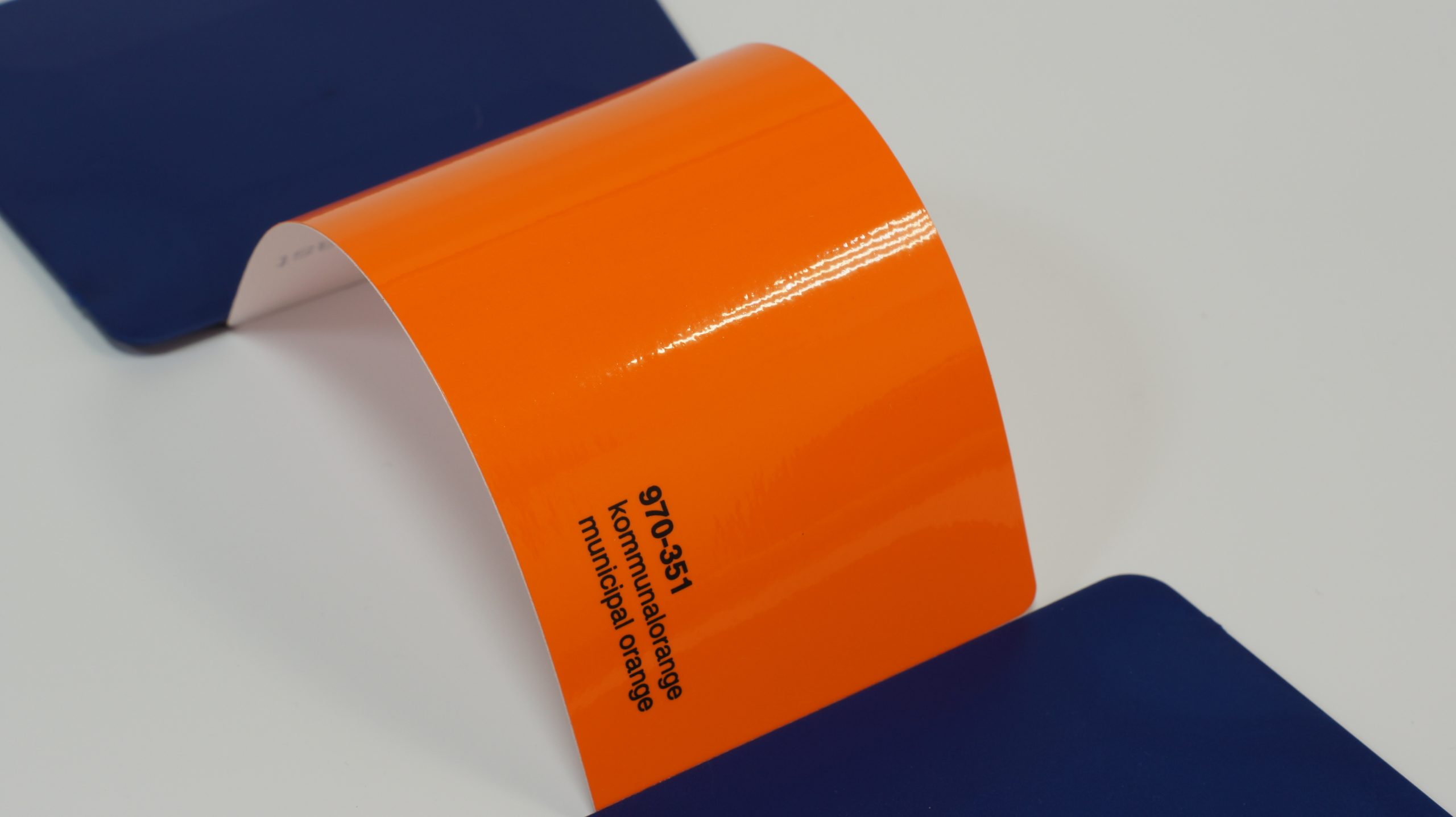 Автовинил Oracal 970-351 kommunalorange municipal orange муниципальный оранжевый, глянец