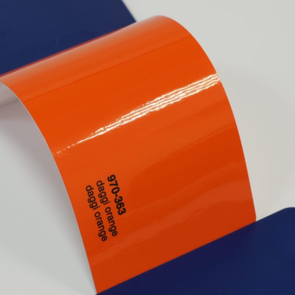 Автовинил Oracal 970-363 daggi orange дагги-оранжевый , глянец