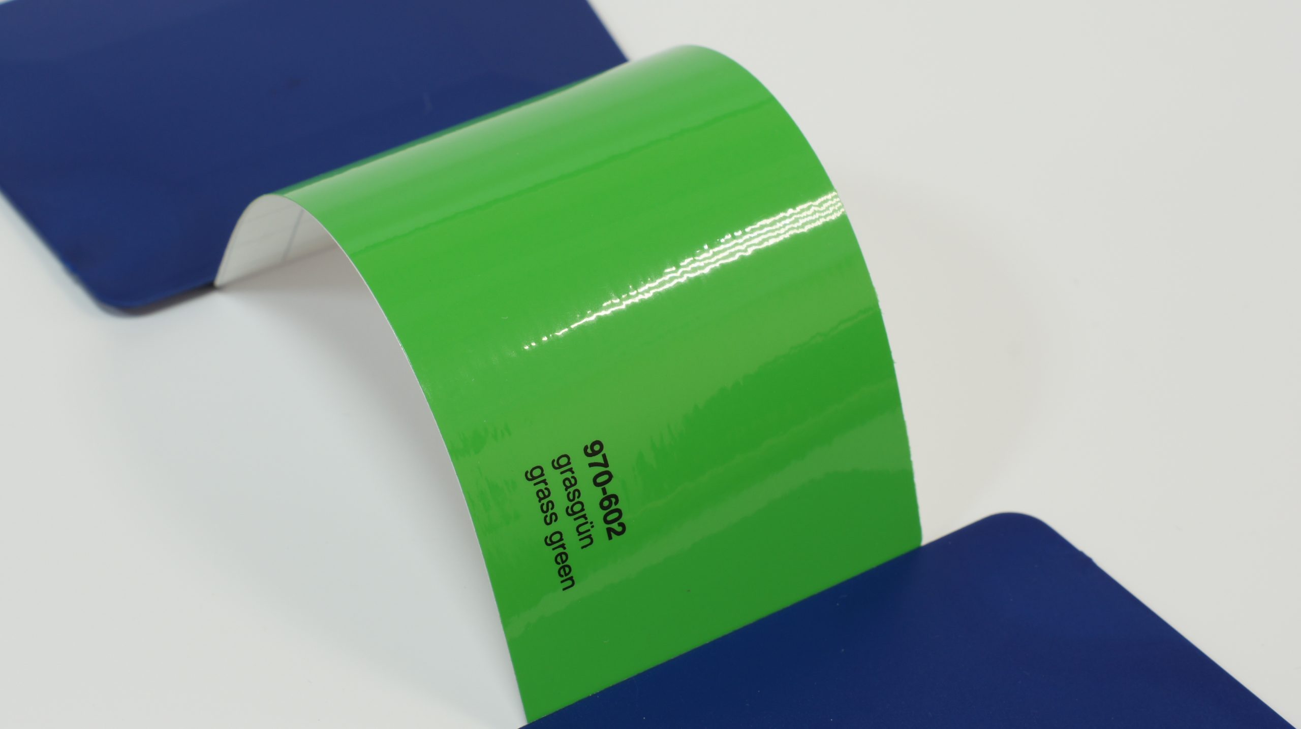 Автовинил Oracal 970-602 grasgrun grass green - зеленый