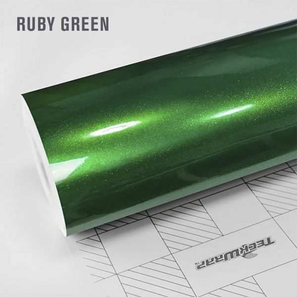 RB26 (Ruby Green)