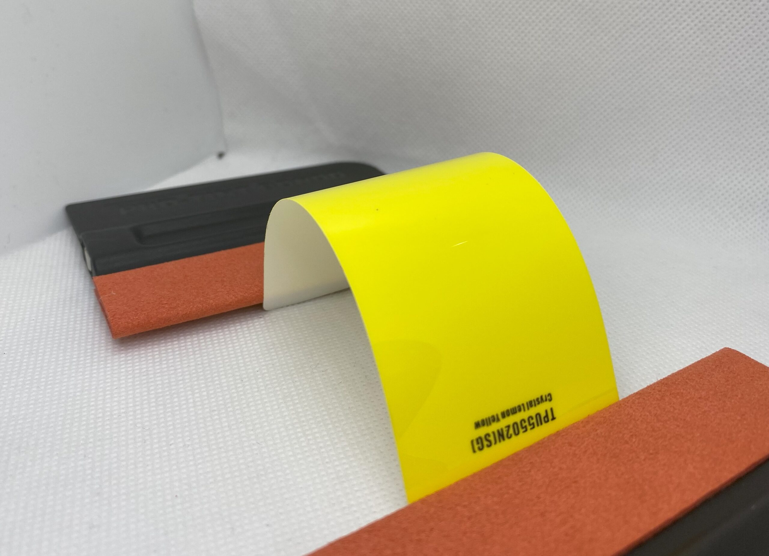 Carlas TPU5502N Crystal Lemon Yellow — изображение 2