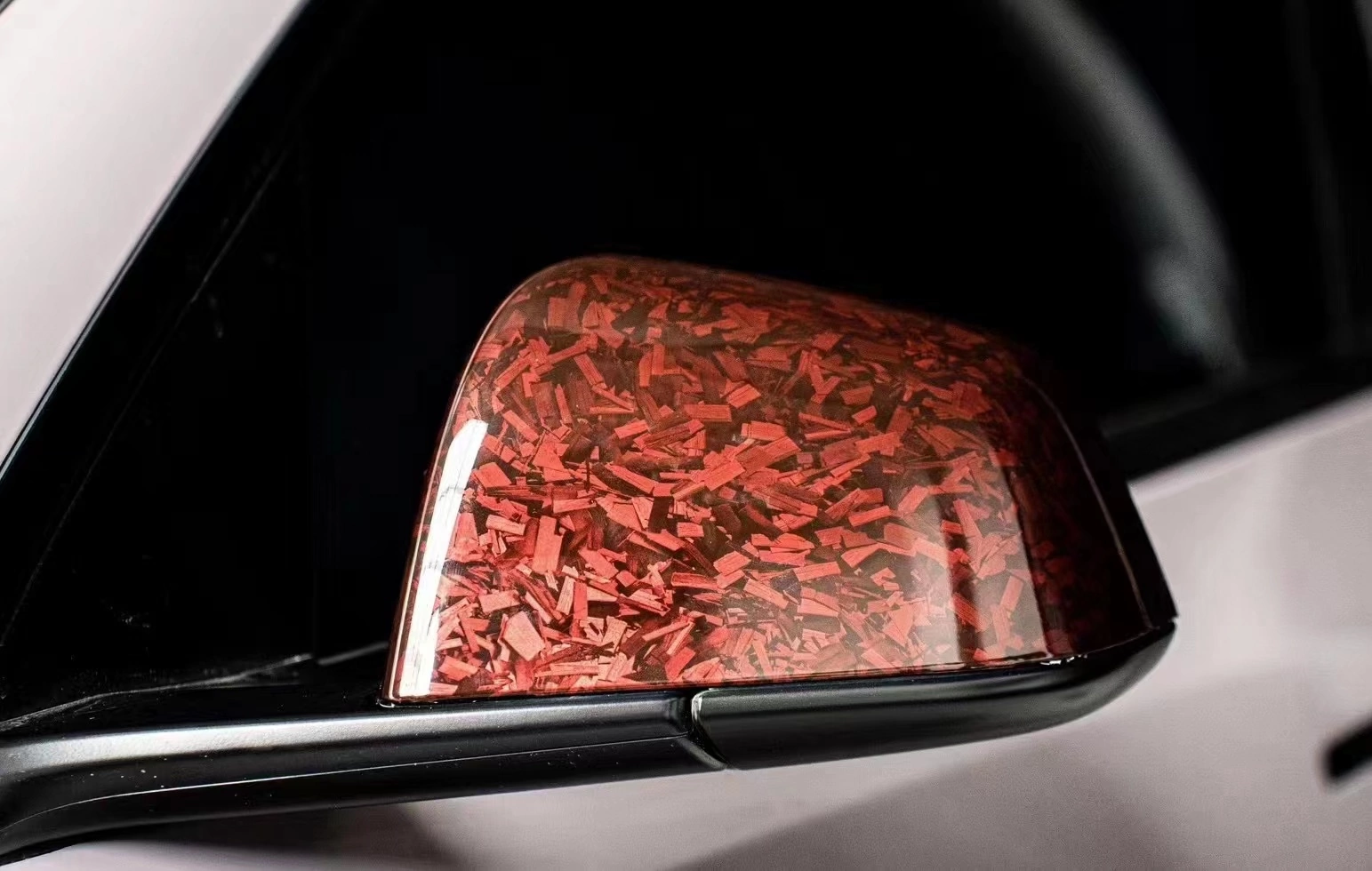 Винил Forged Carbon RED Gloss 1,52м — изображение 3
